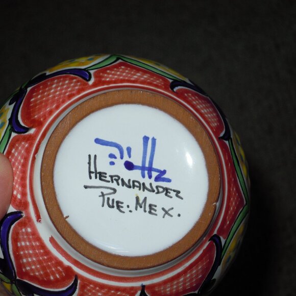 Two Hand Painted 5" Pottery Mexico Mexican Vase Hernandez Talavera Floral - Picture 3 of 3